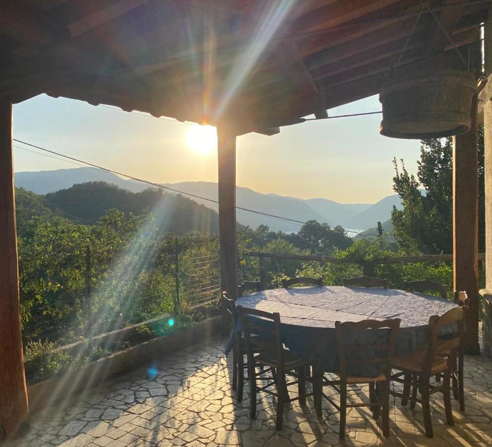 Agriturismo I Due Regni Petrella Salto Екстер'єр фото