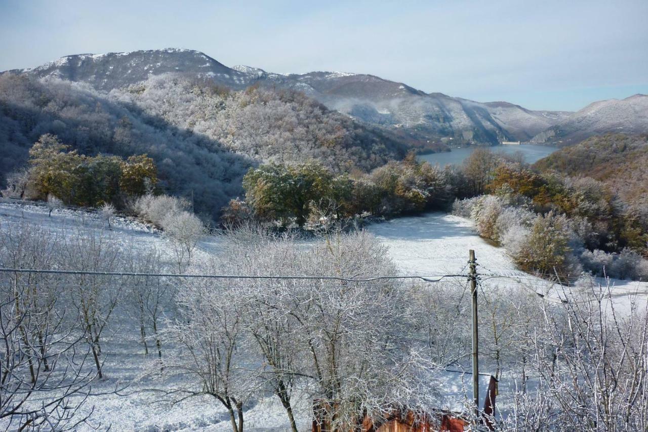 Agriturismo I Due Regni Petrella Salto Екстер'єр фото